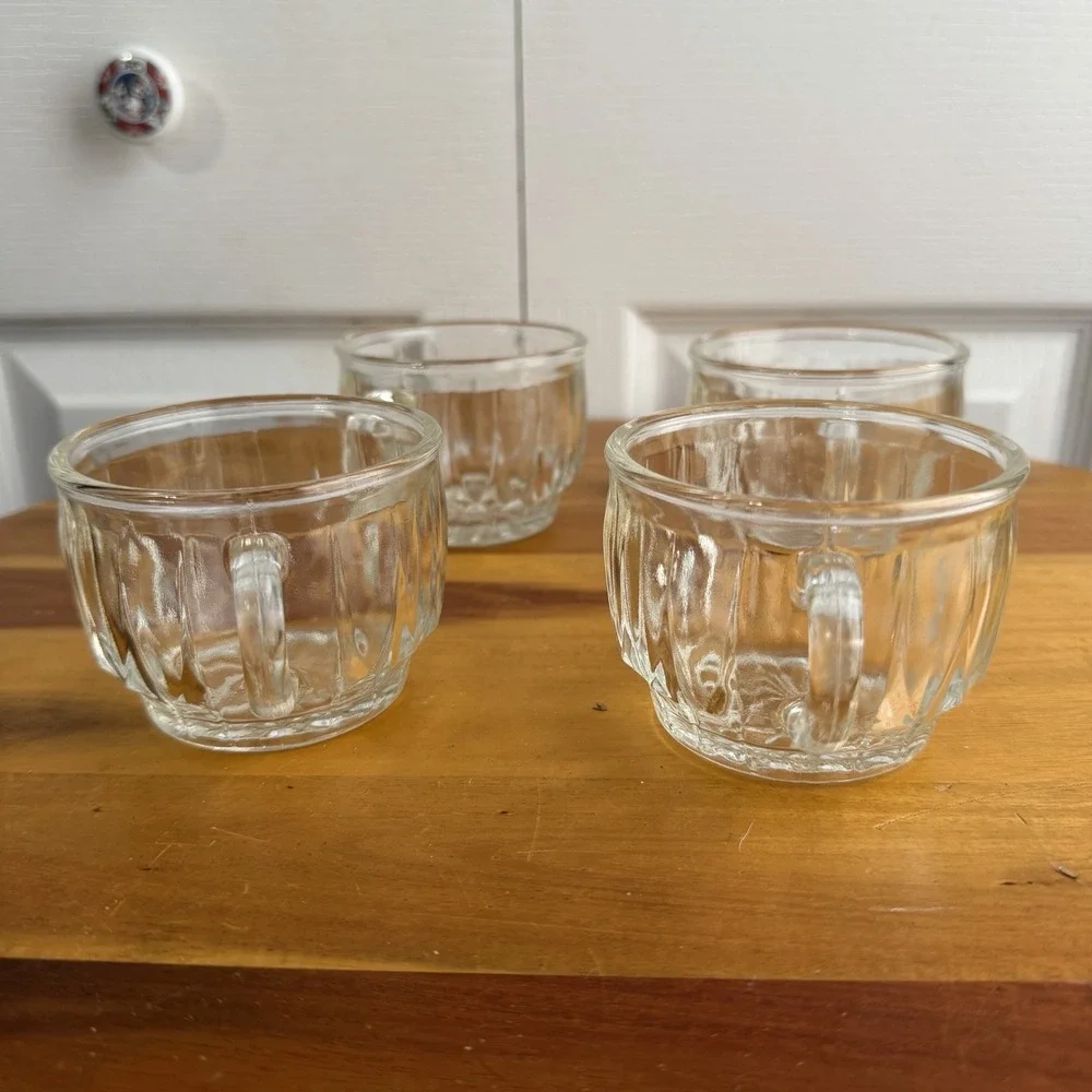Vintage Set Of‎ 4 Glass Punch Bowl Mugs Party Replacement Cottagecore Grannycore